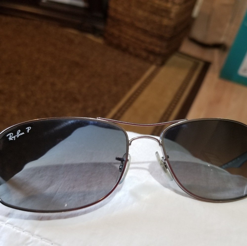 RAY BAN performance